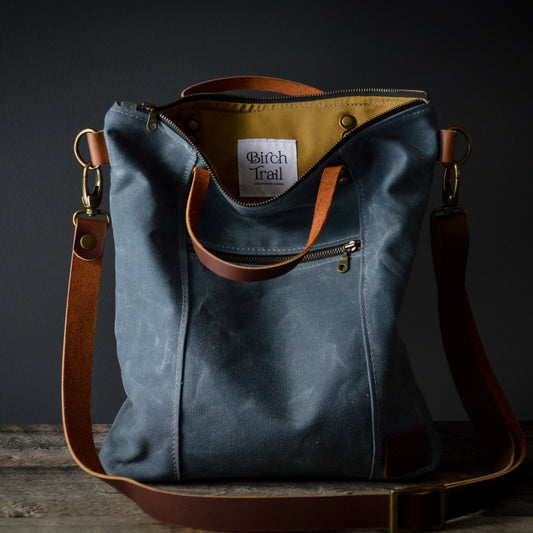Redwood Tote - Blue Slate
